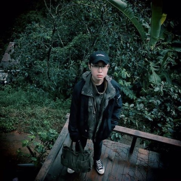 Meet your Posher, Thông - Picture 1 of 1